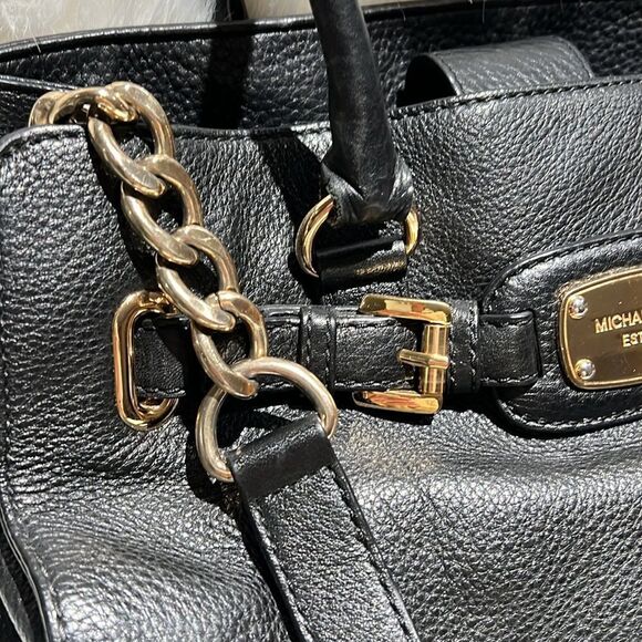 MICHAEL KORS Tumbled Black Leather Crossbody Satchel Gold Hardware B92 - Picture 4 of 16